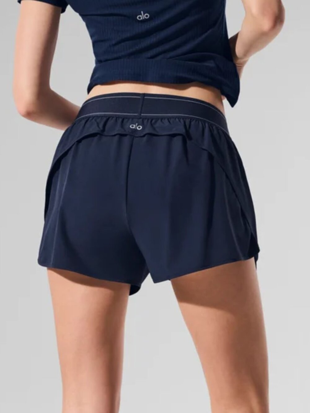 NWT ALO Yoga Match Point Short Navy ๐คโ๏ธ - Picture 8 of 8